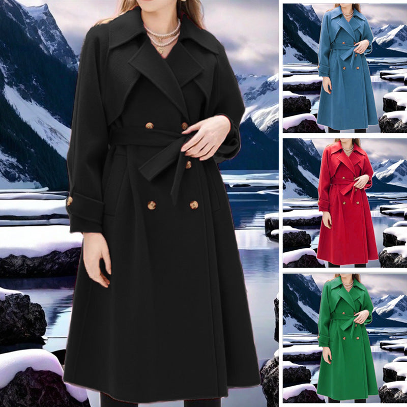 Damer elegant trenchcoat med dubbelknäppning och figursydd skärning Mirla-Eva Jonsson