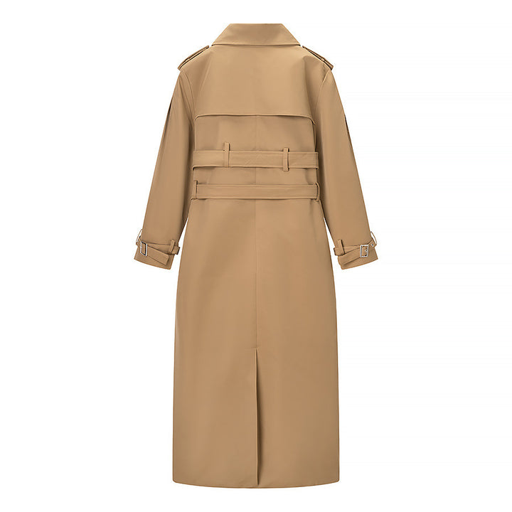 Damer elegant trenchcoat med figursydd bälte och epauletterade axlar Mirla-Eva Jonsson