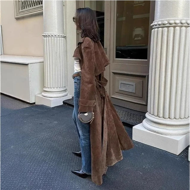 Damer elegant trenchcoat med fodrad krage och praktiska fickor Eva Jonsson-Eva Jonsson