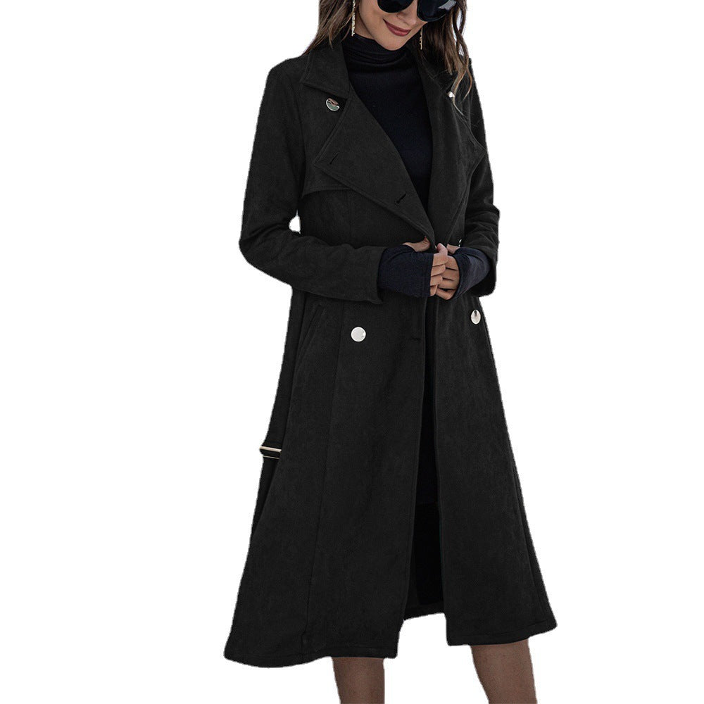 Damer elegant trenchcoat med lyxigt foder och stiliga slag Mirla-Eva Jonsson