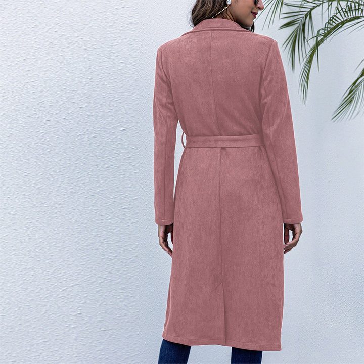 Damer elegant trenchcoat med lyxigt foder och stiliga slag Mirla-Eva Jonsson
