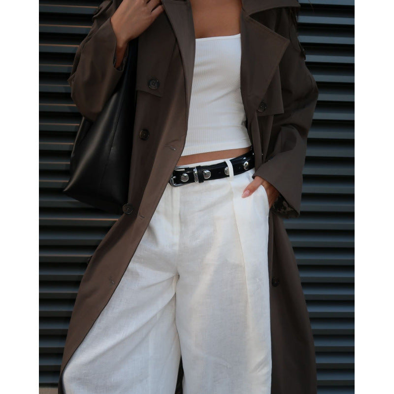 Damer elegant trenchcoat med moderna detaljer och smal silhuett Eva Jonsson-Eva Jonsson