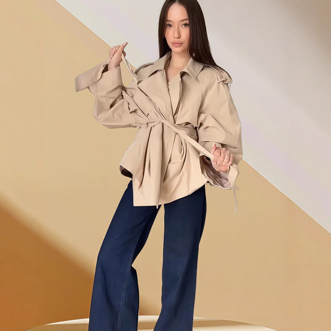 Damer elegant trenchjacka med strukturerad design Mirla-Eva Jonsson