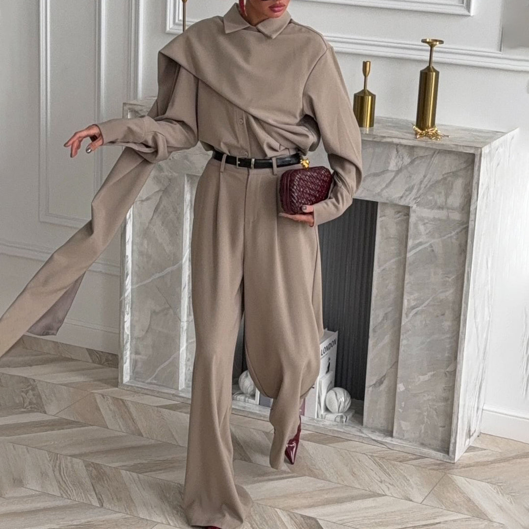 Damer elegant vid kostym Mirla-Eva Jonsson
