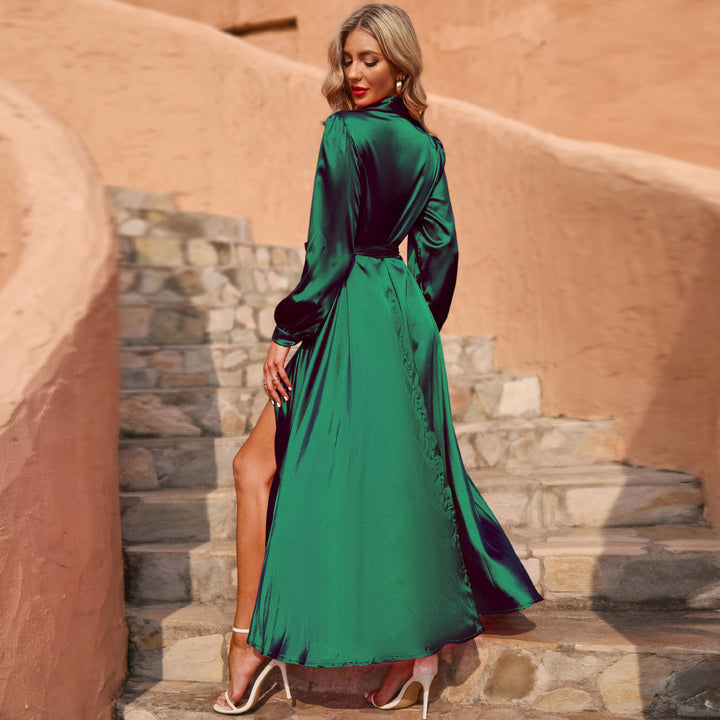 Damer elegant wrap klänning med glamorös slits halsringning Mirla-Eva Jonsson