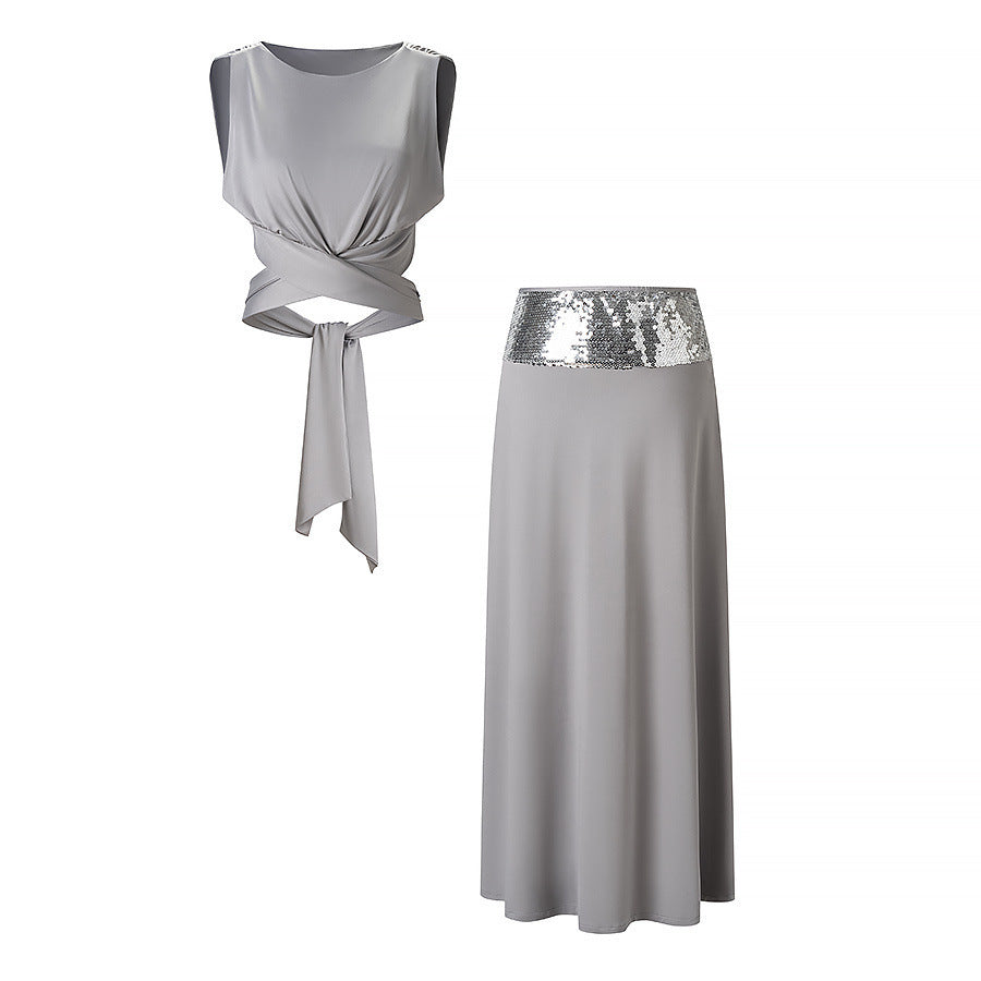 Damer elegant wrap top och maxilång kjol med paljettmidja Mirla-Eva Jonsson