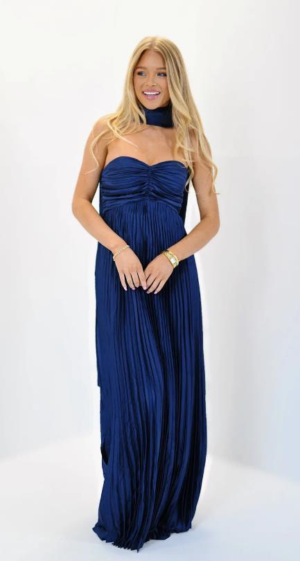 Damer eleganta Maxi kjolar med veck Mirla-Eva Jonsson