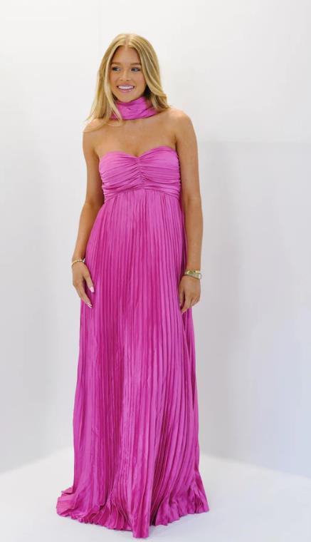 Damer eleganta Maxi kjolar med veck Mirla-Eva Jonsson