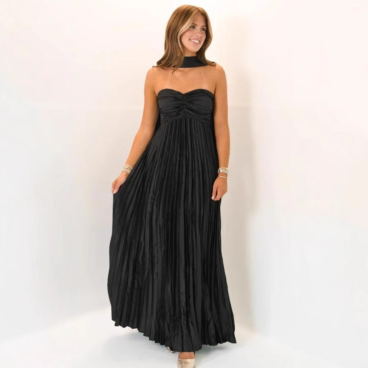 Damer eleganta Maxi kjolar med veck Mirla-Eva Jonsson