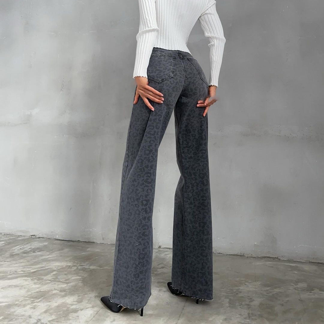Damer eleganta Palazzo-jeans med iögonfallande leomönster Mirla-Eva Jonsson
