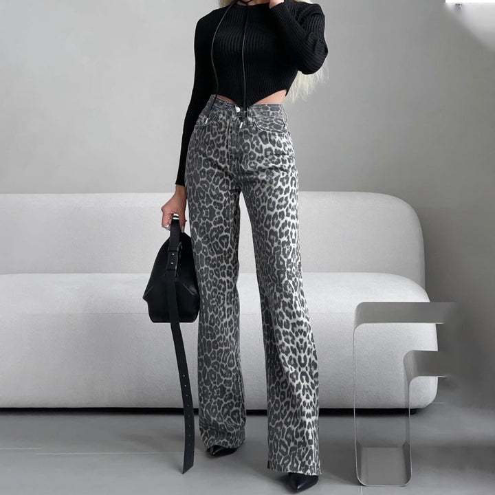 Damer eleganta Palazzo-jeans med iögonfallande leomönster Mirla-Eva Jonsson