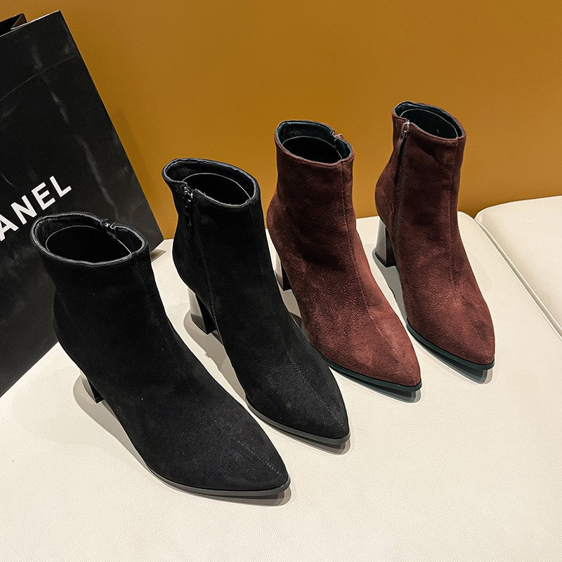 Damer eleganta ankelboots med spetsig tå och blockklack Mirla-Eva Jonsson