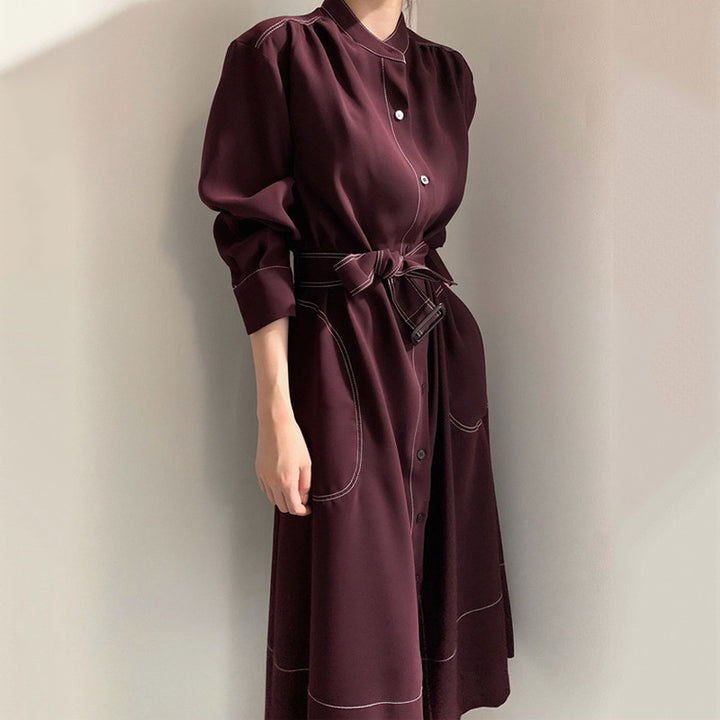 Damer eleganta maxiklänning med smal midja och strukturerade ärmar Mirla-Eva Jonsson