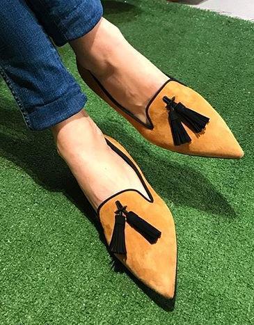 Damer eleganta mockasiner med tofsar Mirla-Eva Jonsson