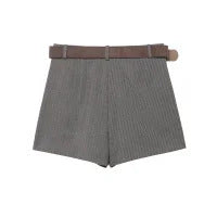 Damer eleganta shorts med dekorativt bälte Mirla-Eva Jonsson
