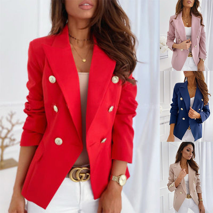 Damer fashionabel, skräddarsydd blazer med dubbel knappslå och gyllene detaljer Mirla-Eva Jonsson