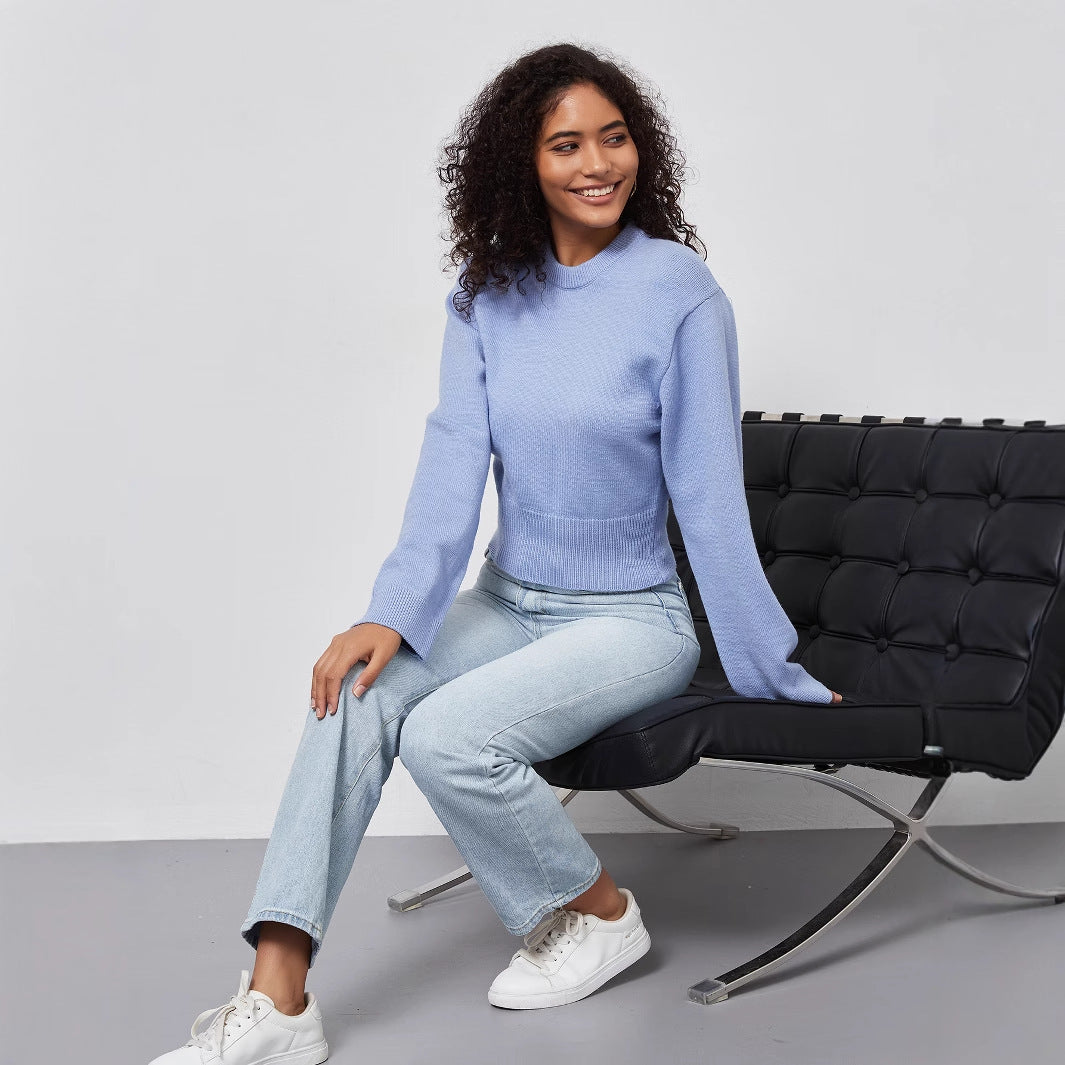 Damer fashionabel tröja med avslappnad passform och överlånga ärmar Mirla-Eva Jonsson