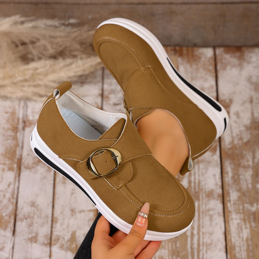 Damer fashionabla Slip-On Sneakers med elegant spänne Mirla-Eva Jonsson