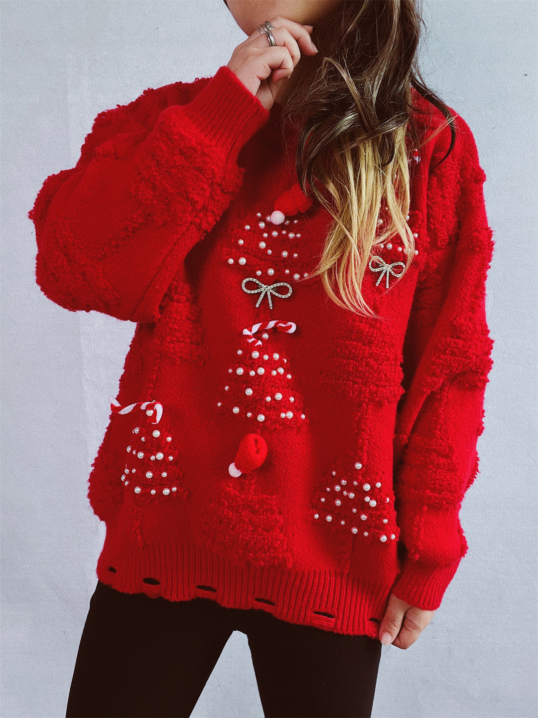 Damer festlig tröja med kreativa julmotiv och strukturerad design Mirla-Eva Jonsson