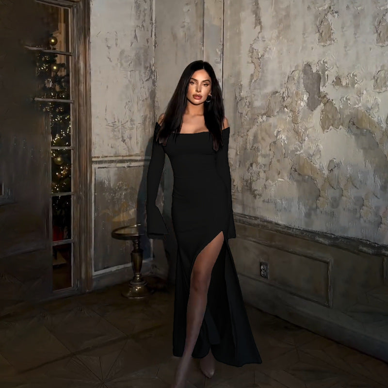 Damer figurnära off-shoulder maxiklänning med elegant slits Mirla-Eva Jonsson