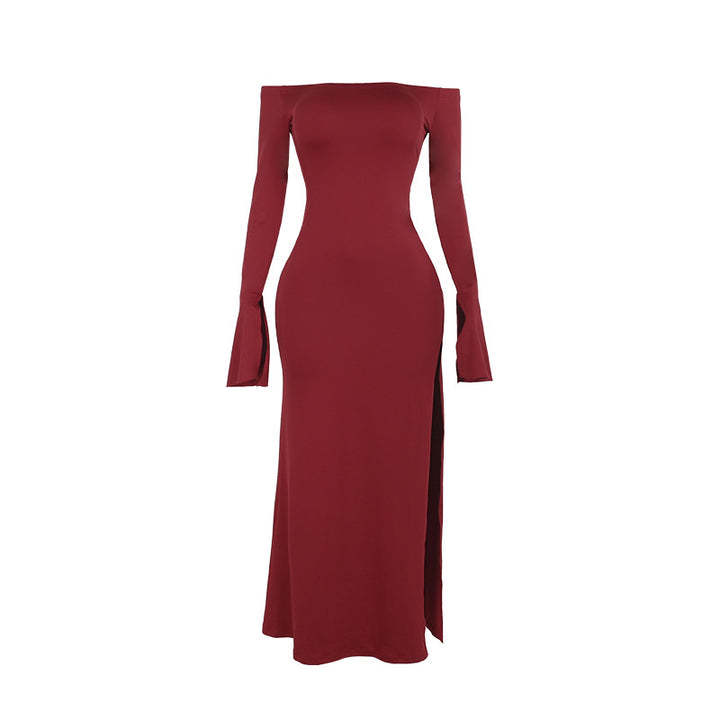 Damer figurnära off-shoulder maxiklänning med elegant slits Mirla-Eva Jonsson