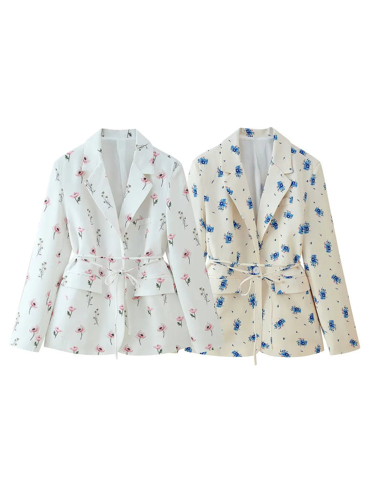 Damer figursydd blazer med blommönster och bälte Mirla-Eva Jonsson