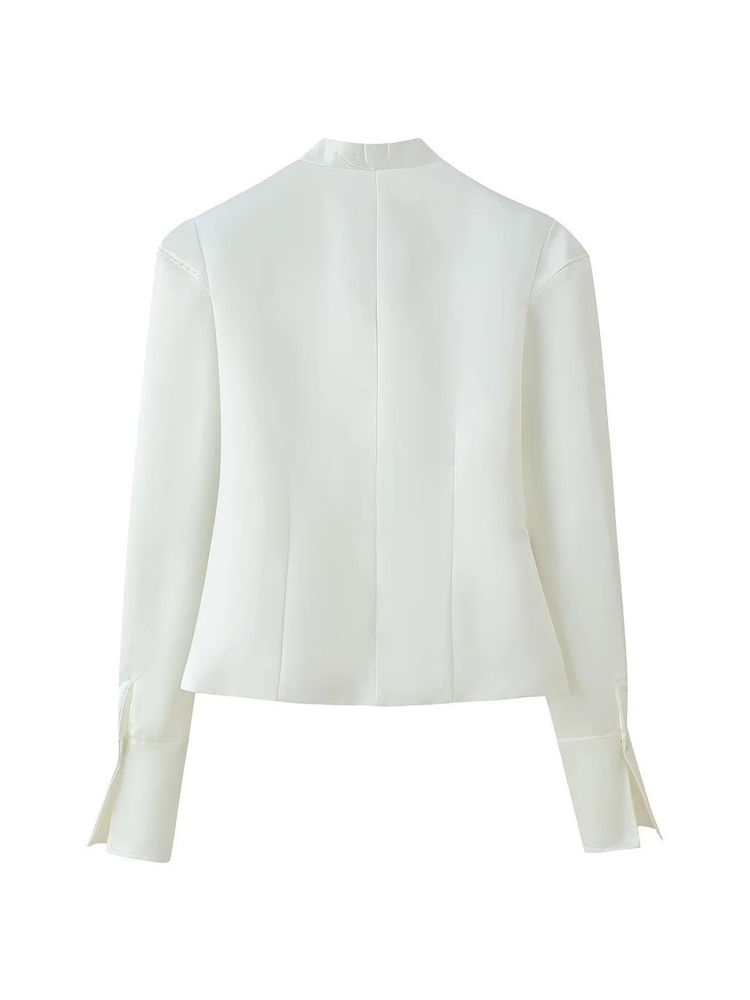 Damer figursydd blus med moderna knapppdetaljer och ståkrage Mirla-Eva Jonsson