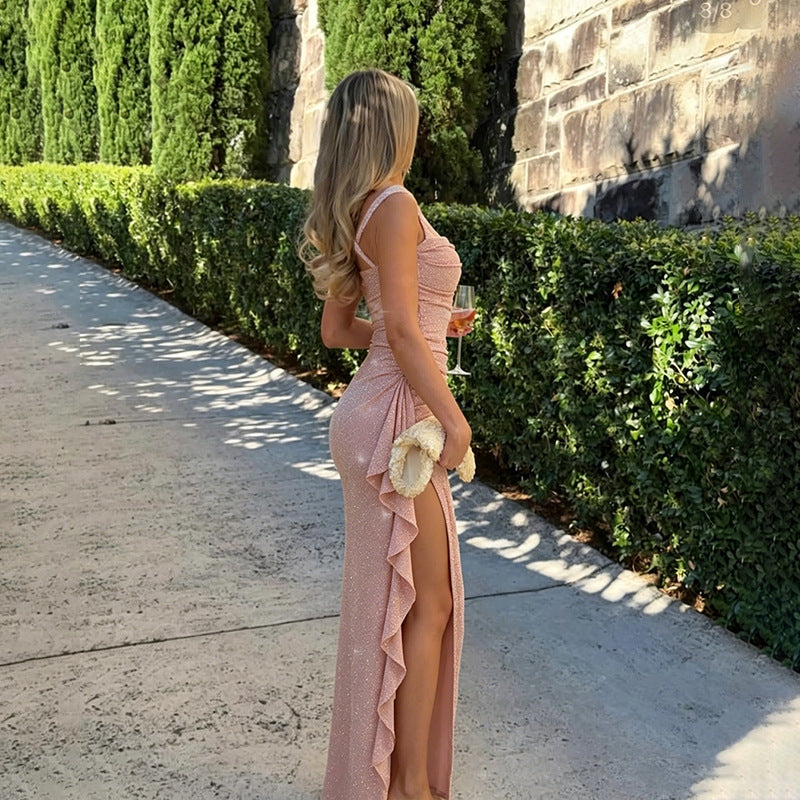 Damer figurvänlig maxiklänning med elegant skärning och spännande detaljer Mirla-Eva Jonsson