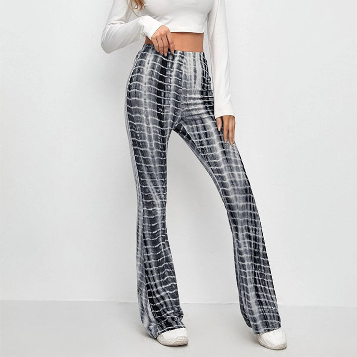 Damer flare leggings med trendig batikdesign Mirla-Eva Jonsson
