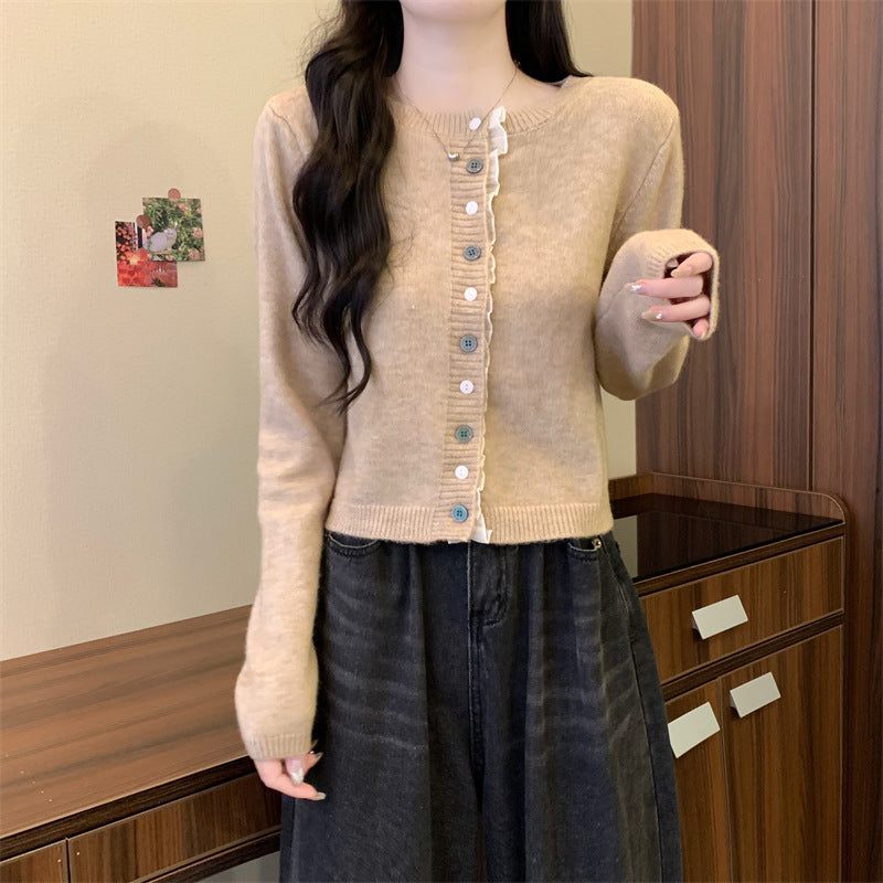 Damer fluffig cardigan med volangdetaljer Mirla-Eva Jonsson