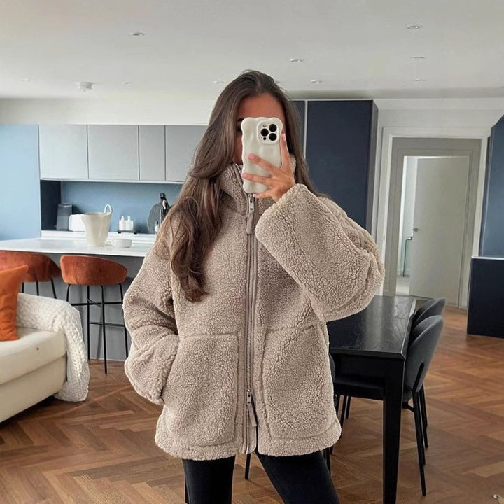 Damer fluffig fleecejacka med oversized skärning Mirla-Eva Jonsson
