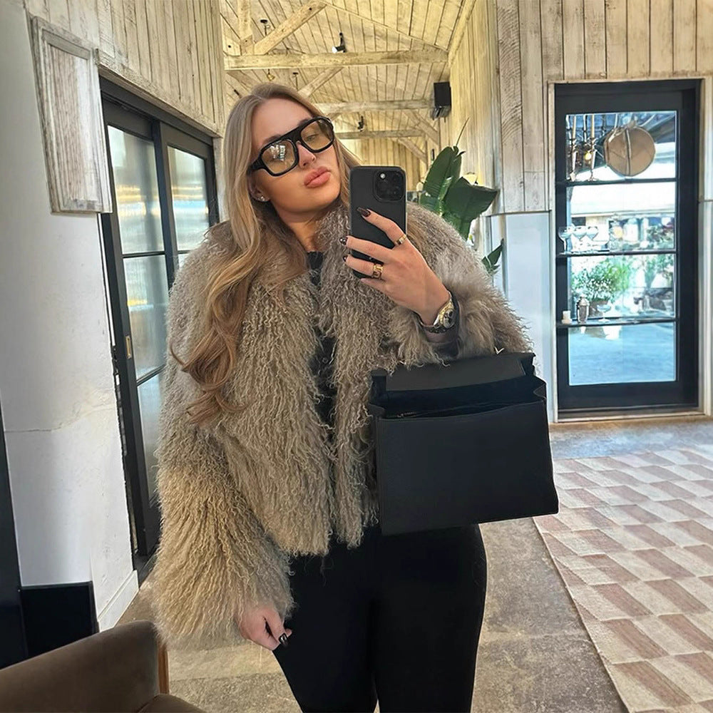 Damer fluffig pälsjacka med mjuk passform och voluminösa ärmar Eva Jonsson-Eva Jonsson
