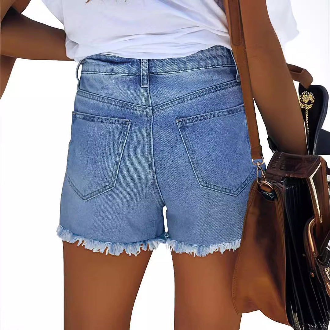 Damer förstörda denimshorts med kreativa patchdetaljer Mirla-Eva Jonsson