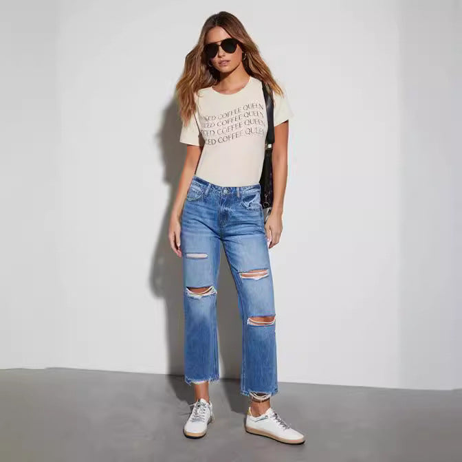 Damer förstörda jeans i moderiktig bootcut-stil Mirla-Eva Jonsson