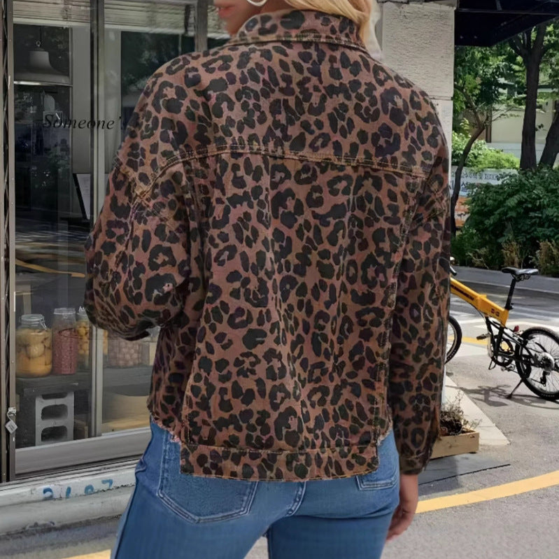 Damer fritidsjacka i trendigt leopardmönster Mirla-Eva Jonsson