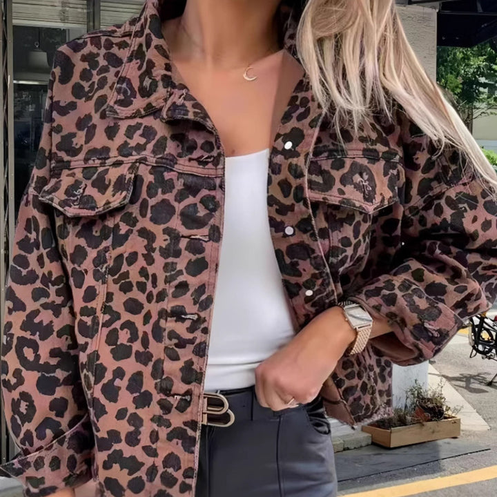 Damer fritidsjacka i trendigt leopardmönster Mirla-Eva Jonsson