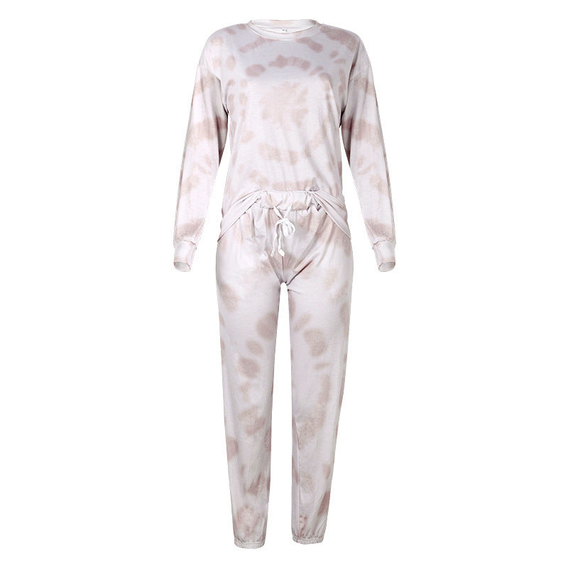 Damer fritidsloungewear-set med låg midja och modernt batikdesign Mirla-Eva Jonsson