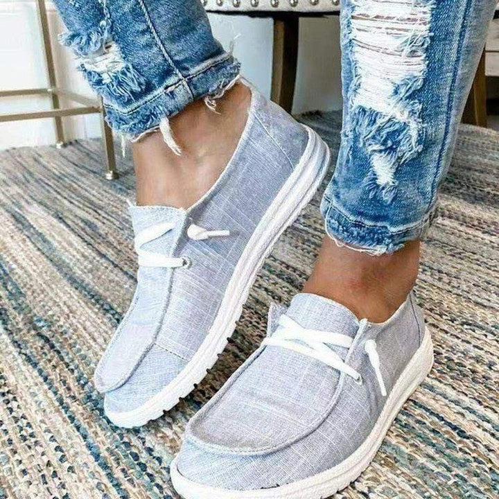 Damer fritidsskor med elastiska snörningsdetaljer och halkfri sula Eva Jonsson-Eva Jonsson