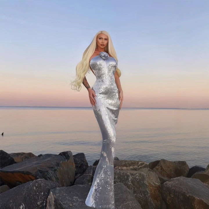 Damer glamoröst paljetmaxikläder med elegant ståkrage Mirla-Eva Jonsson