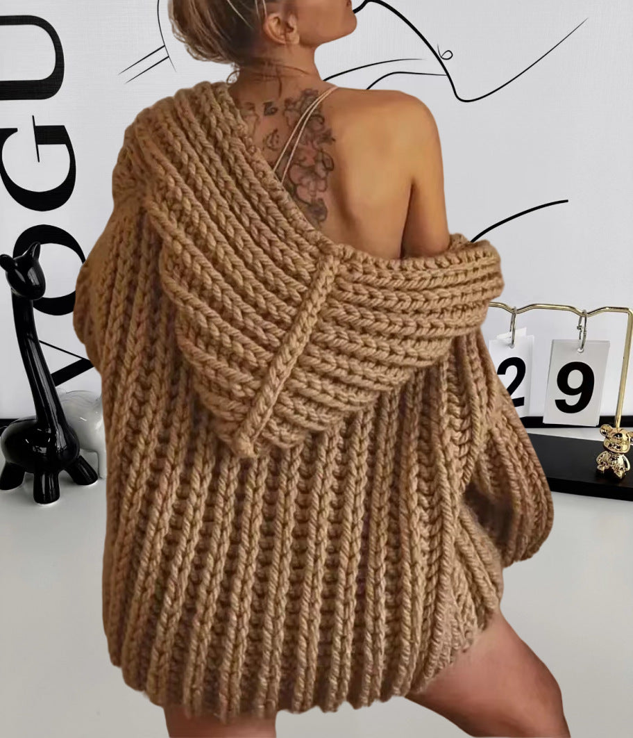 Damer grovstickad hoodiejacka med oversized passform och djup krage Eva Jonsson-Eva Jonsson