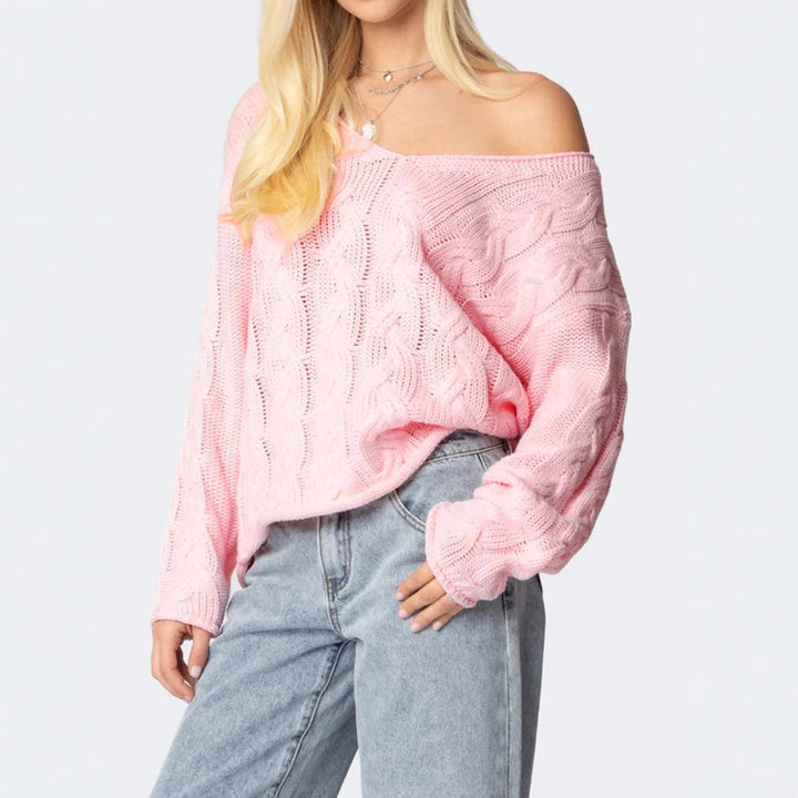 Damer grovstickad tröja med djupt V-ringning och avslappnad silhuett Eva Jonsson-Eva Jonsson