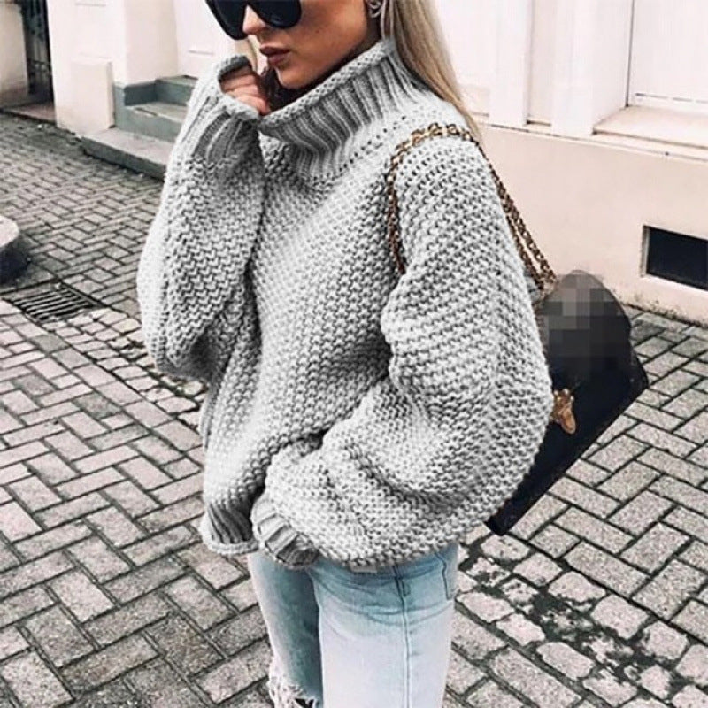 Damer grovstickad tröja med hög krage och avslappnad passform Mirla-Eva Jonsson