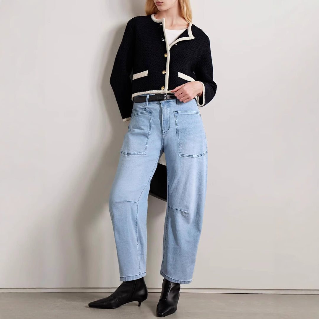 Damer halvhöga denimbyxor med unika påsydda fickor Mirla-Eva Jonsson
