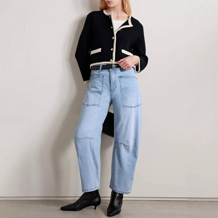 Damer halvhöga denimbyxor med unika påsydda fickor Mirla-Eva Jonsson