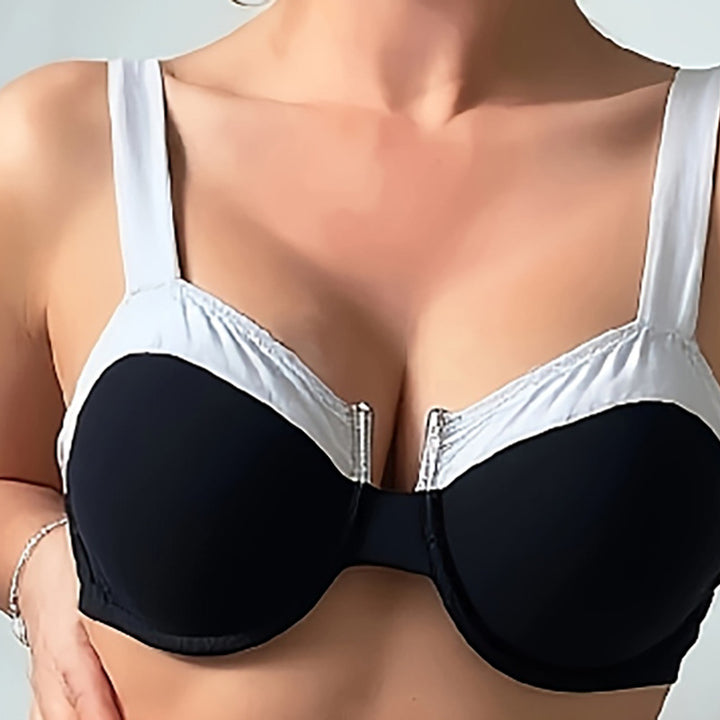 Damer högskuren bikini med strukturerad överdel och justerbara band Mirla-Eva Jonsson