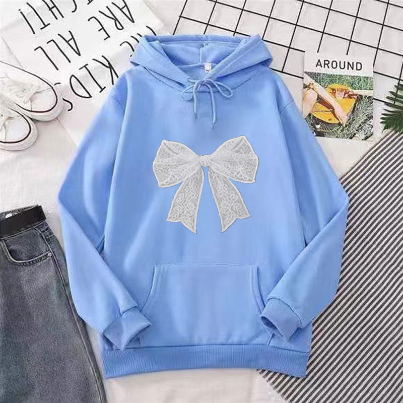 Damer hoodie med elegant spetsdesign Mirla-Eva Jonsson