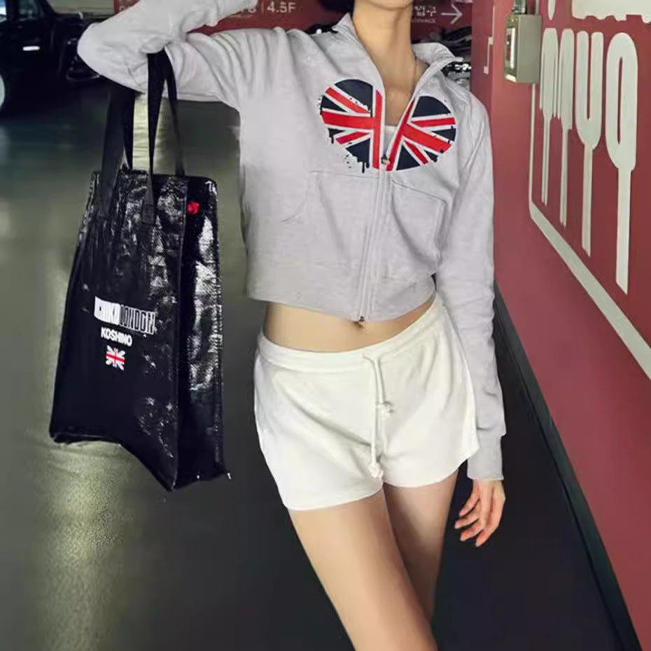 Damer hoodie med kreativ design och moderiktig Union Jack-tryck Mirla-Eva Jonsson
