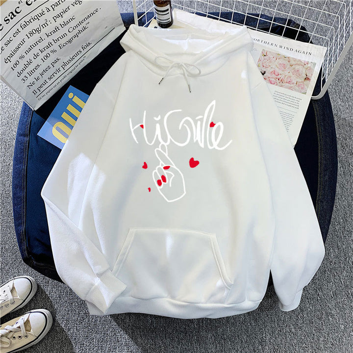 Damer hoodie med kreativ grafisk design Mirla-Eva Jonsson