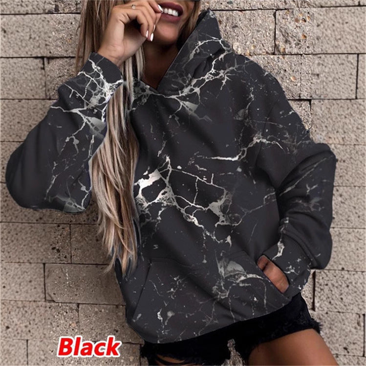 Damer hoodie med stiligt marmor-mönster Mirla-Eva Jonsson