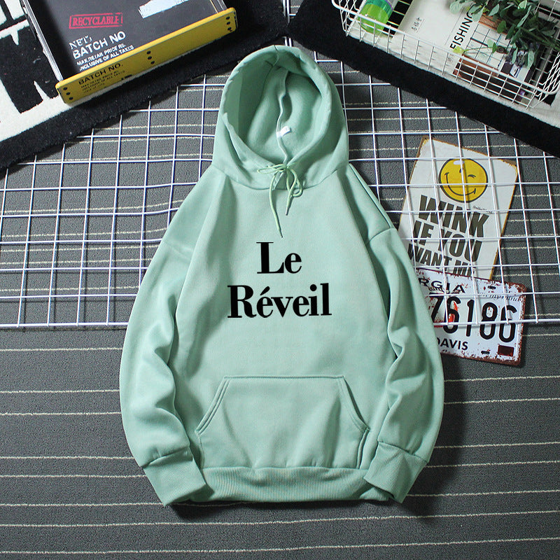 Damer hoodie med stiligt tryck Mirla-Eva Jonsson